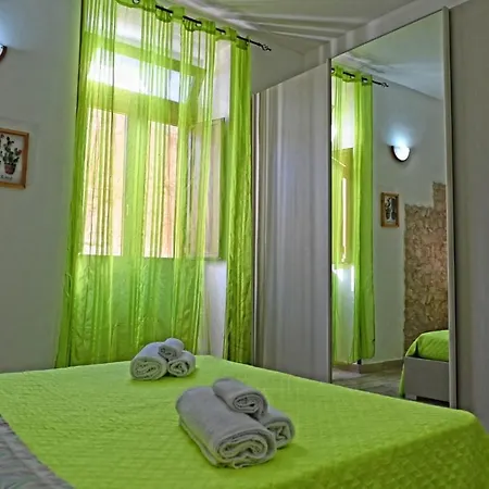 Holiday home Ficu Pala *