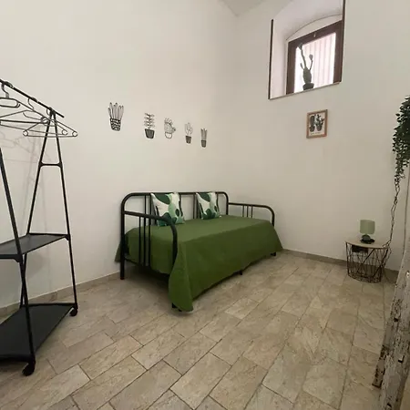 Ficu Pala * Ното