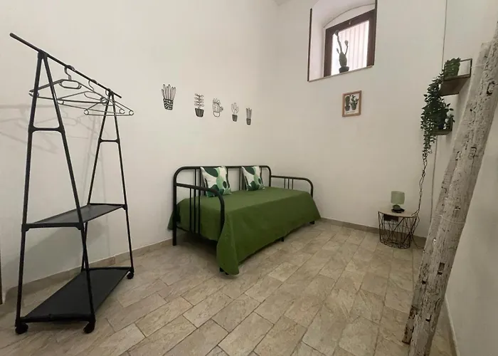 Ficu Pala * Ното